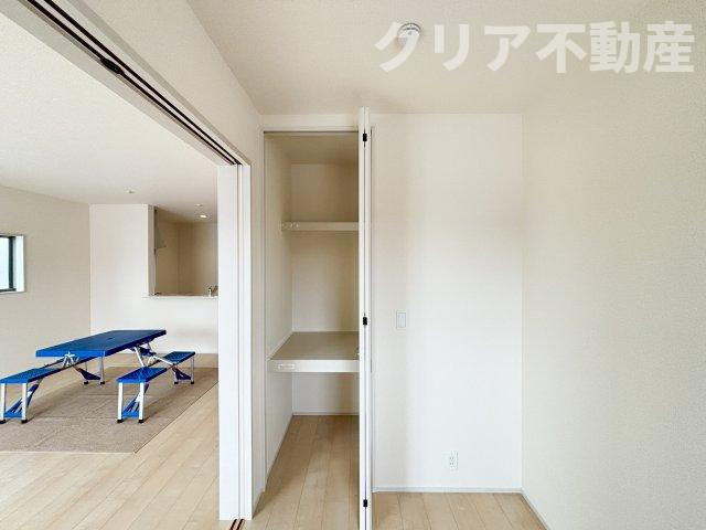 【収納】 | 高崎市新町第8　3号棟新築 寝室9帖♪