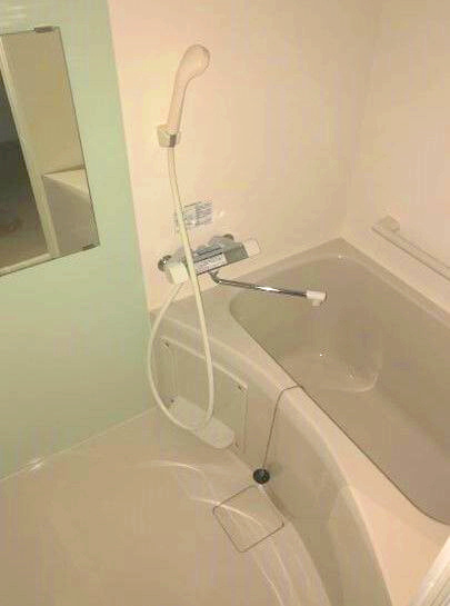 クレイノサンベルの浴室