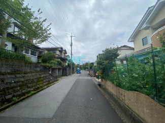 【前面道路含む現地写真】 | 比叡平３丁目