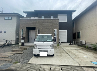 【外観】 | 岩出市金屋275-6 | 平成27年築のお家です。タマホーム施工物件　長期優良住宅
