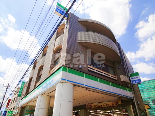 三鷹市新川６丁目の賃貸マンション