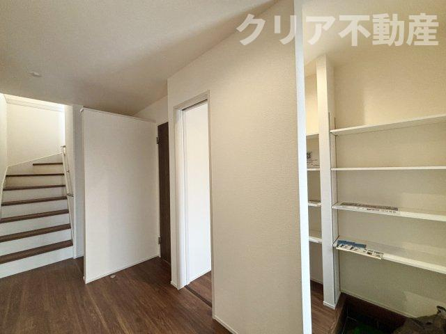 【玄関】 | 高崎市新町第8　5号棟新築 南道路角地♪