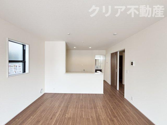 【居間・リビング】 | 高崎市新町第8　5号棟新築 南道路角地♪