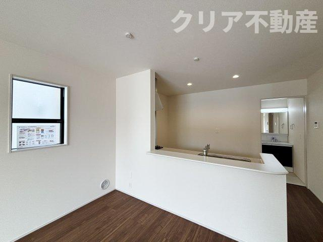 【居間・リビング】 | 高崎市新町第8　5号棟新築 南道路角地♪