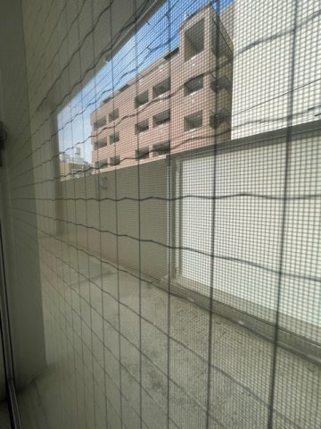 オ・ミルズ靭パークのバルコニー