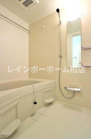 【非対面対応】接客・申込・契約オンライン！LINE×相談可！の浴室|日々の疲れを癒すお風呂付です