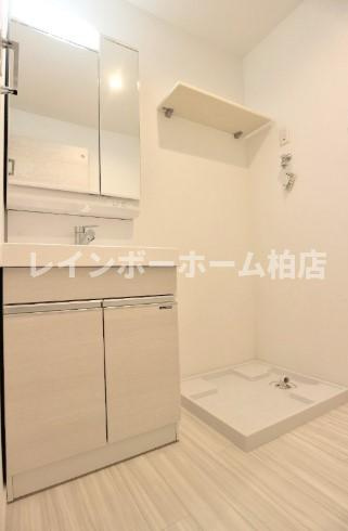 【非対面対応】接客・申込・契約オンライン！LINE×相談可！の洗面所|広い洗面スペース