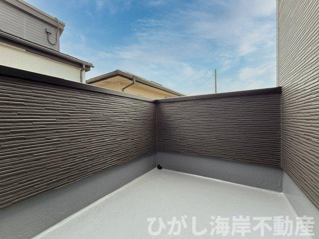 平塚市東中原２丁目　　新築戸建　　全２棟のバルコニー|バルコニー
