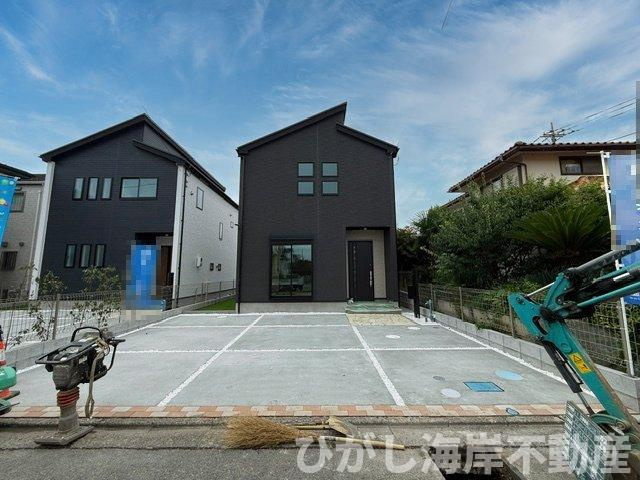 平塚市東中原２丁目　　新築戸建　　全２棟の外観|現地外観