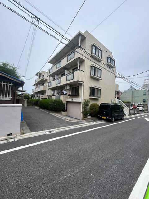 写真は参考写真になります。
