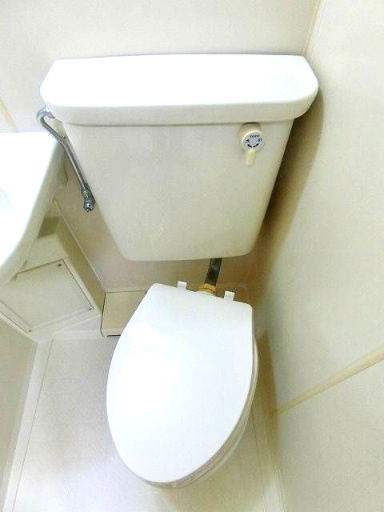 松戸市常盤平陣屋前の賃貸マンションのトイレ