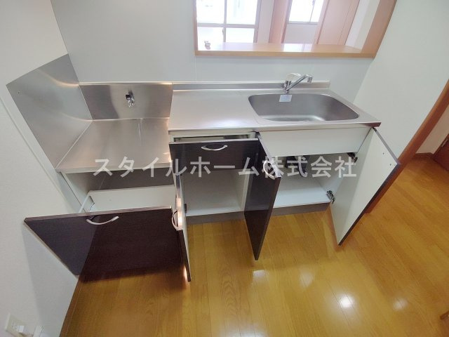 フォレスト野田のキッチン|別部屋写真です。