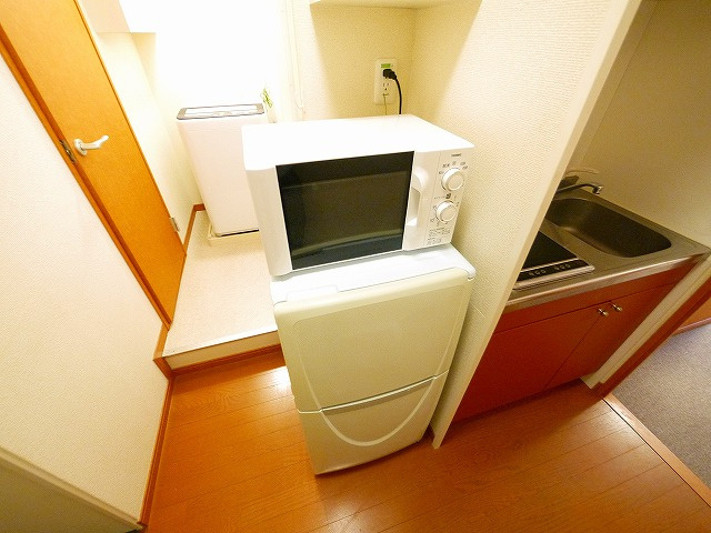 レオパレスプルメリアの設備|冷蔵庫付きです