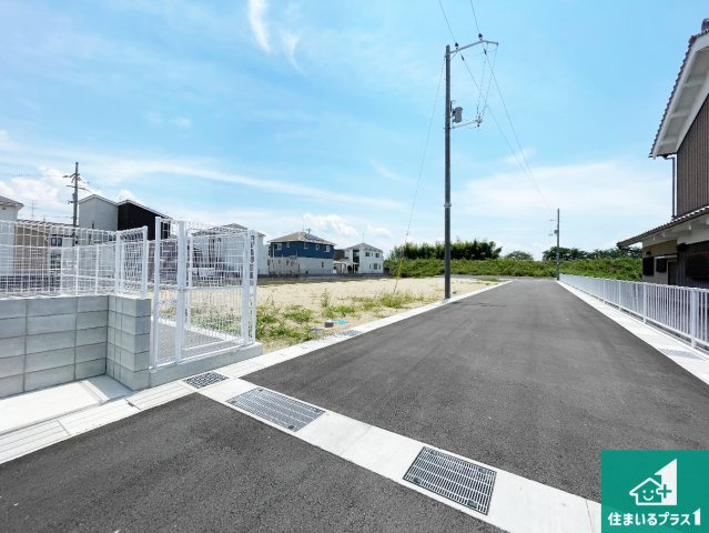 ●29(土)30(日)現地見学可能！　磯城郡川西町結崎の前面道路含む現地写真|周辺は閑静な住宅街です。前面道路もしっかりと有りますので車の出し入れも安心ですよ！