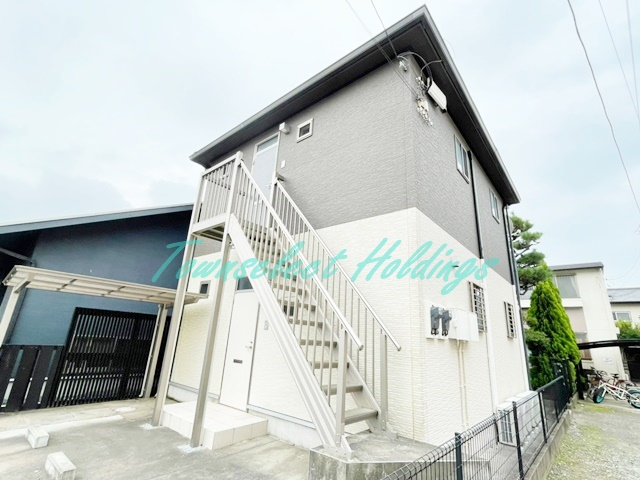 茅ヶ崎市東海岸北１丁目のアパート
