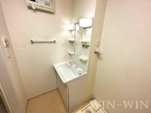 チェリーパークの独立洗面台|イメージ（同建物内別部屋の写真です）