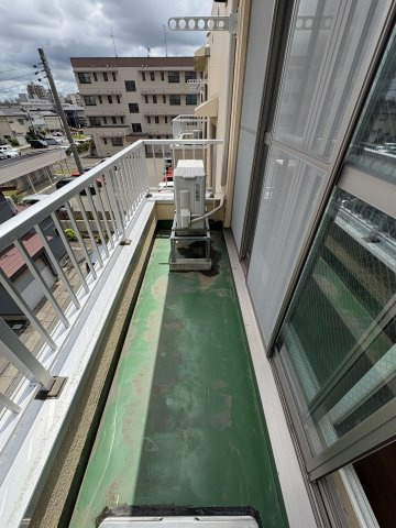 M八橋本町のバルコニー