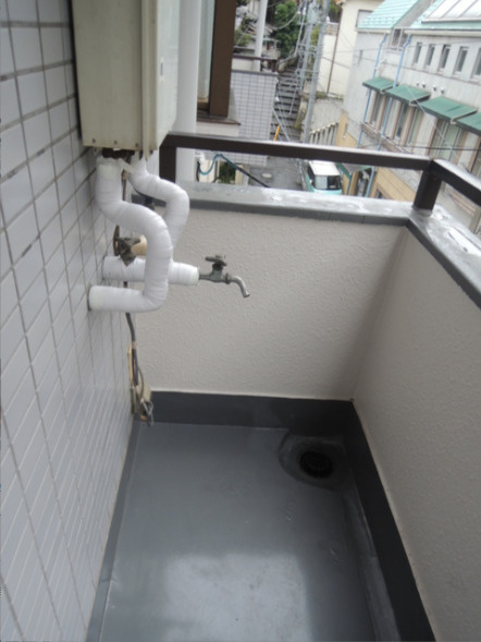 日神パレス新大塚のバルコニー