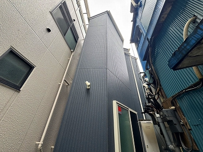 新丸子駅前一棟テナントの外観