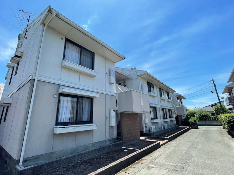 熊本市東区長嶺東５丁目のアパート