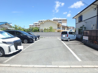 【駐車場】 | ハミング門戸 | 駐車場です