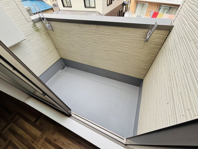 シャレオ湯町Ⅰのバルコニー|別号数タイプ