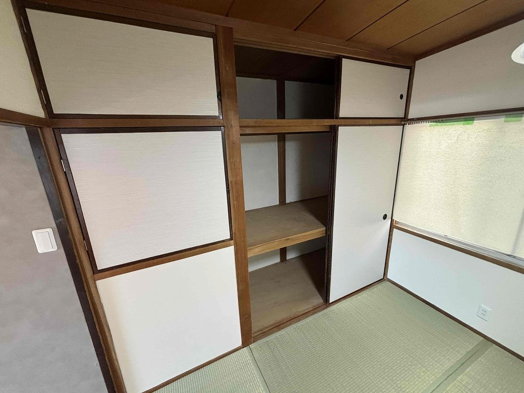 鈴蘭台南町７丁目戸建の収納