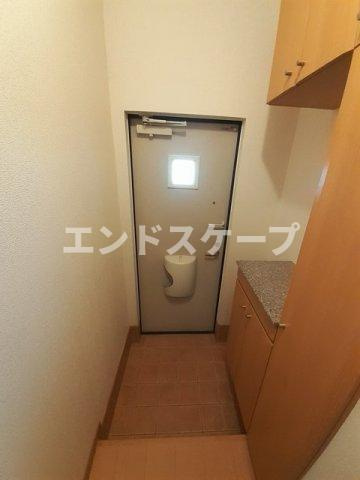 シュティル　グランツの玄関|高崎、前橋のお部屋探しはエンドスケープまで！お客様の理想お聞かせ下さい♪