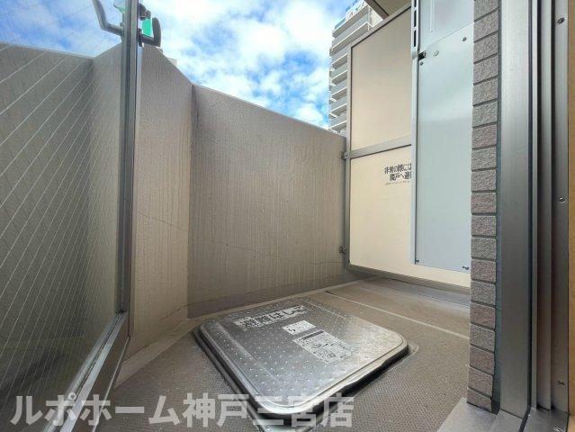 ロイヤルヒル神戸三ノ宮Ⅱのバルコニー