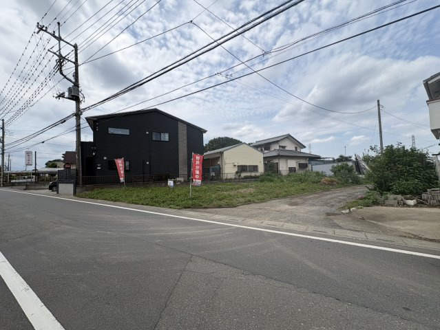 坂戸市塚越　建築条件なし売地　東武東上線『若葉駅』バス19分　【勝呂小学区】