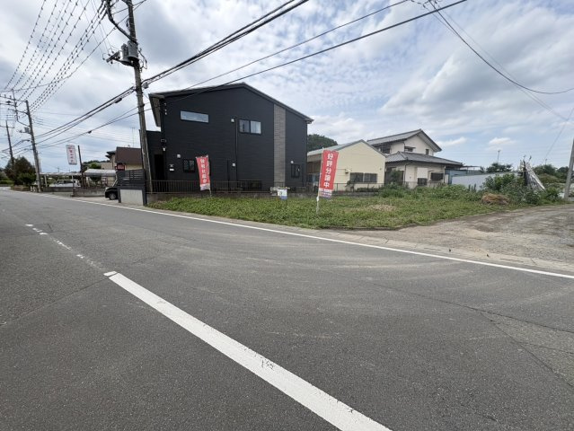 坂戸市塚越　建築条件なし売地　東武東上線『若葉駅』バス19分　【勝呂小学区】の外観