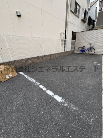 ビアンコ門真南Ⅰの駐車場