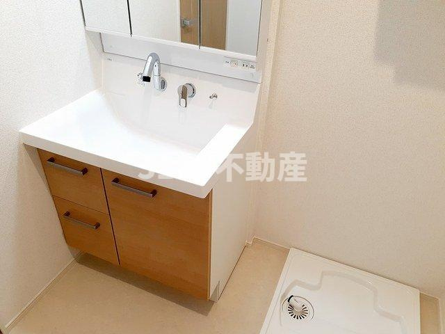 フェリーチェの洗面所|脱衣スペースもあります