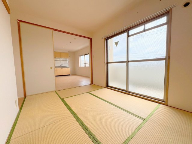 フローラル宝塚の和室