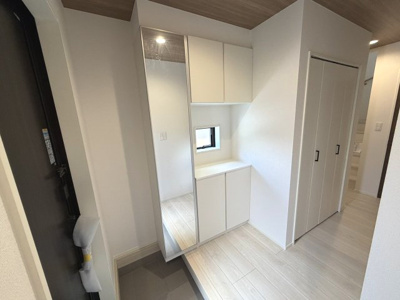 【玄関】 | （商談中）新築住宅　高知市介良乙１１期②