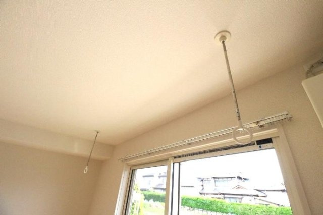 グランモアシティの設備|室内物干しです♪