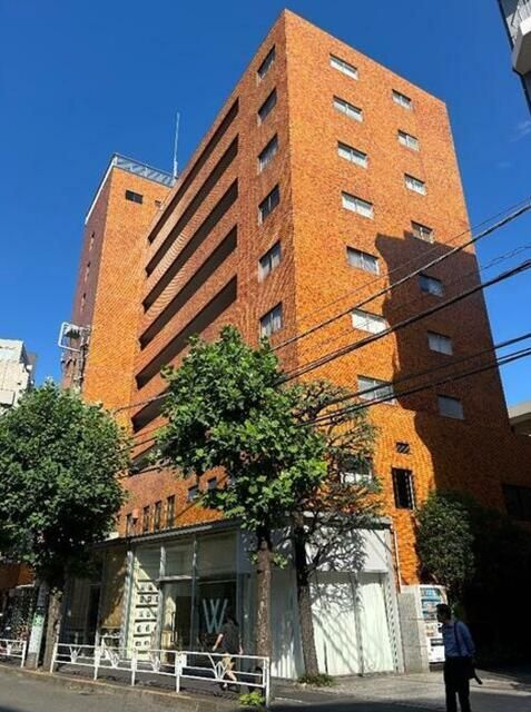 渋谷区代官山町の事務所の外観