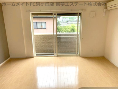 【洋室】 | ティンカーベルRS | ※イメージ　反転タイプのお部屋の写真