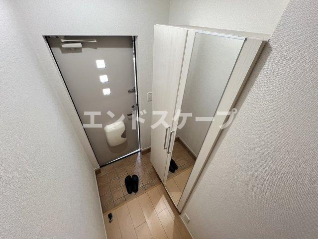ウインズ　ガーデンの玄関|高崎、前橋のお部屋探しはエンドスケープまで！お客様の理想お聞かせ下さい♪