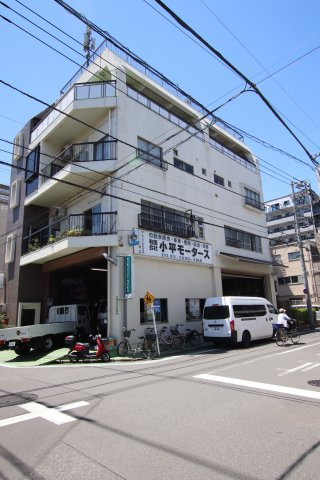 小平ビルの外観