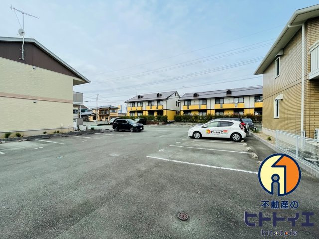 グレイスの駐車場