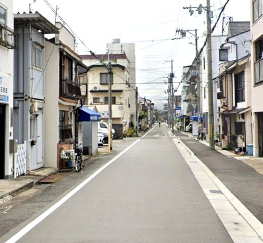 二葉町8丁目の前面道路含む現地写真|前面道路　公道　幅員8ｍ