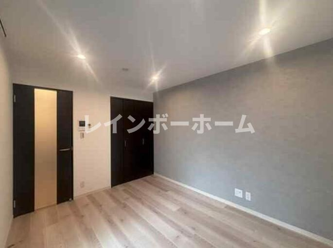 朝霞市朝志ケ丘２丁目のアパートの収納