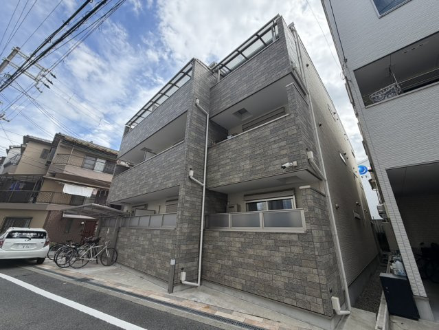 クリエオーレ佃の外観