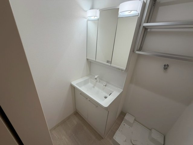 クリエオーレ佃の独立洗面台