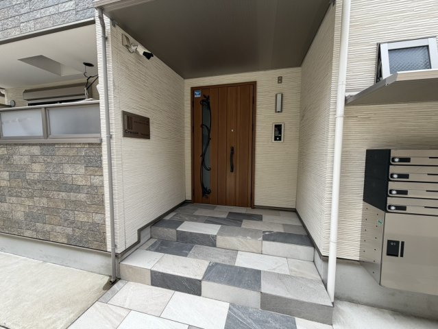 クリエオーレ佃のエントランス