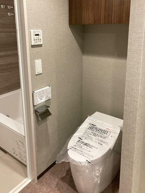 ラティエラ武蔵小杉のトイレ|他のお部屋の参考写真となります。