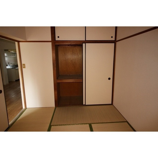 サンワパレスの収納