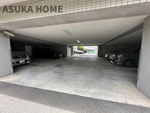 びゅうパルク 横濱片倉弐番館 の駐車場|駐車場の空き状況については、その都度、確認いたしますのでお気軽にお聞きください。