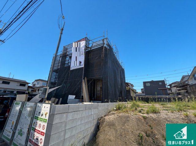 ●5(土)6(日)現地説明会！　奈良市七条西町　限定1邸の外観|現在はこんな感じです。完成までが待ち遠しいですね。